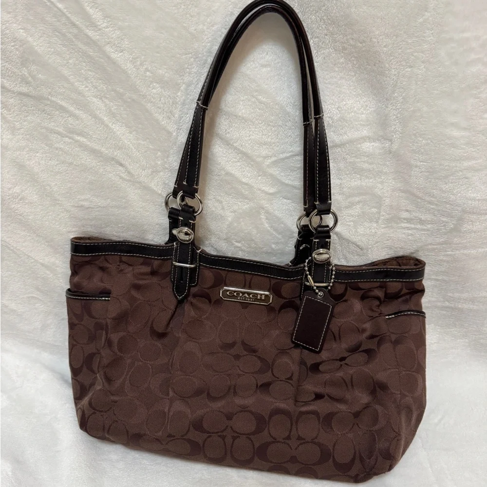 Coach Chocolate Brown Signature Tote - Picture 1 of 7